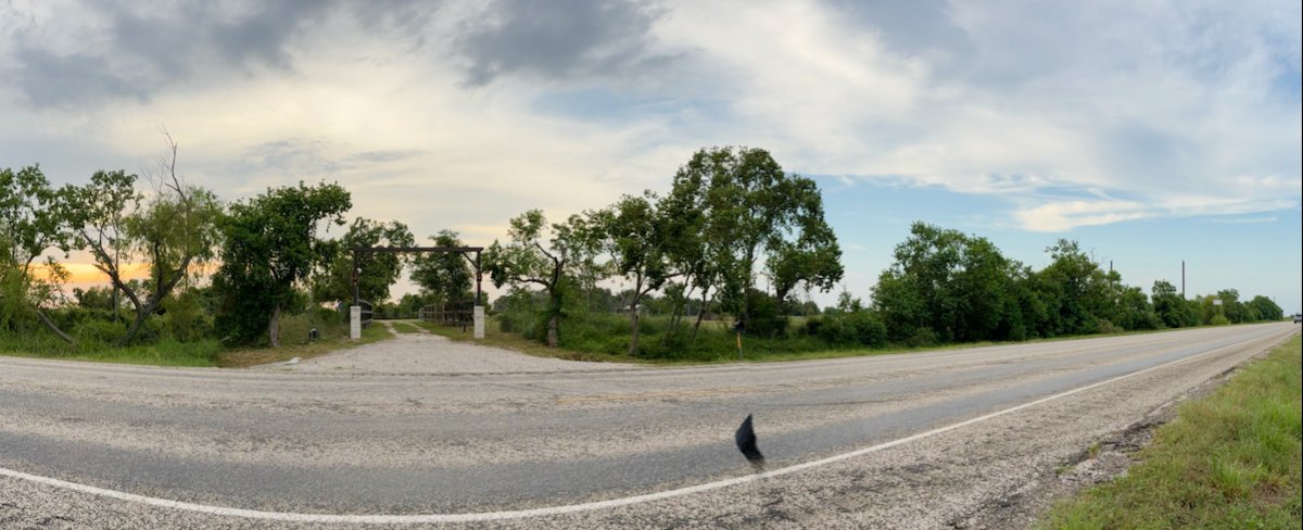 Easy access from FM 3013, near I-10 and Katy attractions